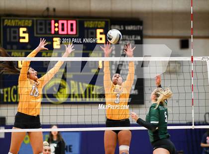 Thumbnail 3 in Cedar Park @ Pflugerville photogallery.