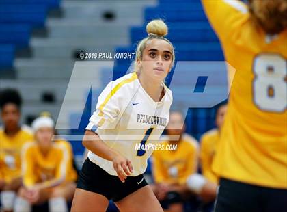 Thumbnail 3 in Cedar Park @ Pflugerville photogallery.