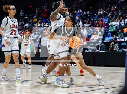 Thumbnail 3 in Warner Robins vs. Kell (GHSA 5A Championship) photogallery.