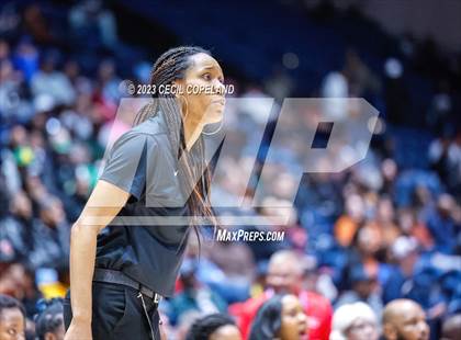 Thumbnail 3 in Warner Robins vs. Kell (GHSA 5A Championship) photogallery.