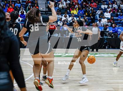 Thumbnail 2 in Warner Robins vs. Kell (GHSA 5A Championship) photogallery.
