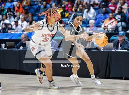 Thumbnail 3 in Warner Robins vs. Kell (GHSA 5A Championship) photogallery.