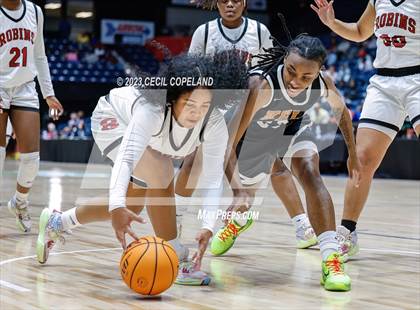Thumbnail 3 in Warner Robins vs. Kell (GHSA 5A Championship) photogallery.