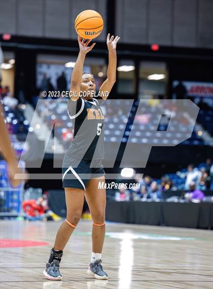 Thumbnail 2 in Warner Robins vs. Kell (GHSA 5A Championship) photogallery.