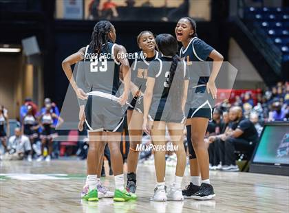 Thumbnail 3 in Warner Robins vs. Kell (GHSA 5A Championship) photogallery.