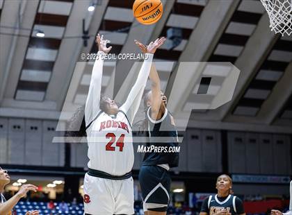 Thumbnail 1 in Warner Robins vs. Kell (GHSA 5A Championship) photogallery.