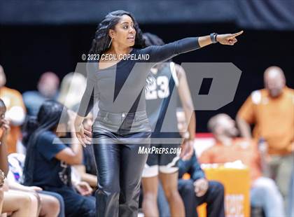 Thumbnail 3 in Warner Robins vs. Kell (GHSA 5A Championship) photogallery.