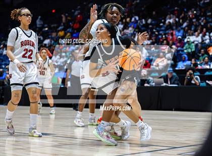 Thumbnail 2 in Warner Robins vs. Kell (GHSA 5A Championship) photogallery.