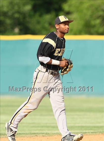 Thumbnail 2 in Carroll @ Plano East (5A Region 1 Bi-District Playoffs) photogallery.