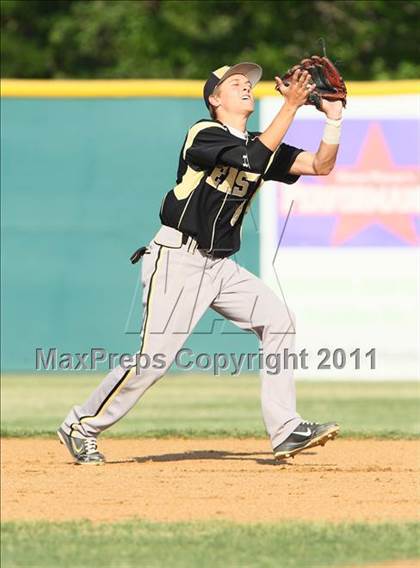 Thumbnail 2 in Carroll @ Plano East (5A Region 1 Bi-District Playoffs) photogallery.