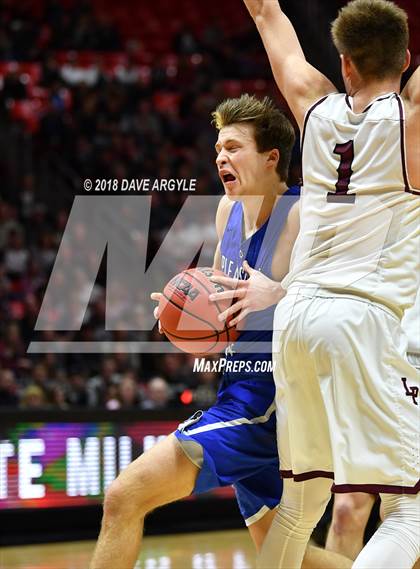 Thumbnail 2 in Pleasant Grove vs. Lone Peak (UHSAA 6A Final) photogallery.