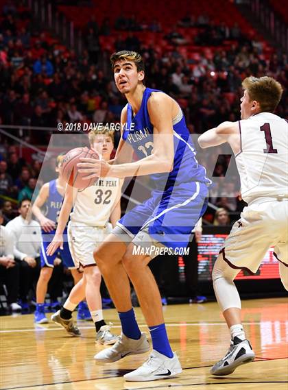 Thumbnail 3 in Pleasant Grove vs. Lone Peak (UHSAA 6A Final) photogallery.
