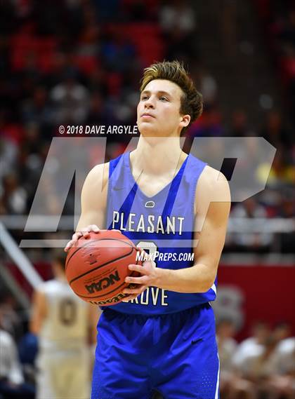 Thumbnail 2 in Pleasant Grove vs. Lone Peak (UHSAA 6A Final) photogallery.