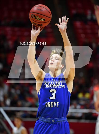 Thumbnail 3 in Pleasant Grove vs. Lone Peak (UHSAA 6A Final) photogallery.