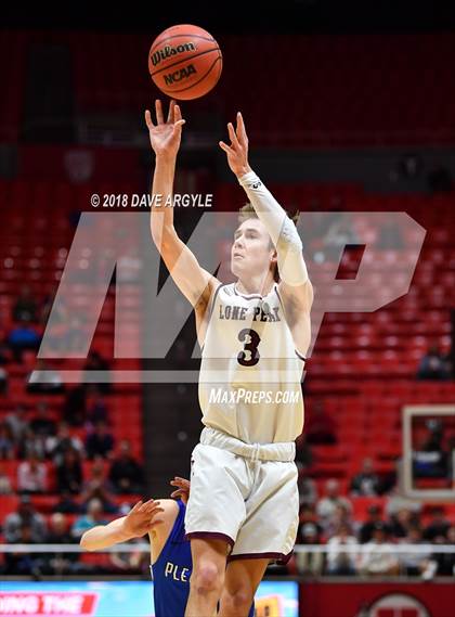 Thumbnail 2 in Pleasant Grove vs. Lone Peak (UHSAA 6A Final) photogallery.
