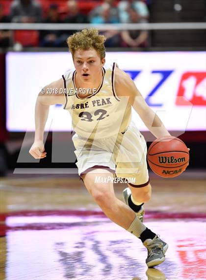Thumbnail 3 in Pleasant Grove vs. Lone Peak (UHSAA 6A Final) photogallery.
