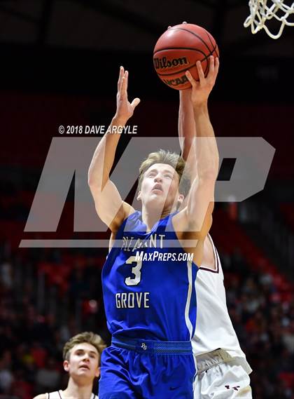 Thumbnail 2 in Pleasant Grove vs. Lone Peak (UHSAA 6A Final) photogallery.