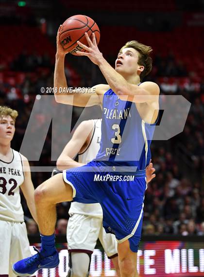 Thumbnail 3 in Pleasant Grove vs. Lone Peak (UHSAA 6A Final) photogallery.
