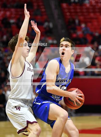Thumbnail 1 in Pleasant Grove vs. Lone Peak (UHSAA 6A Final) photogallery.