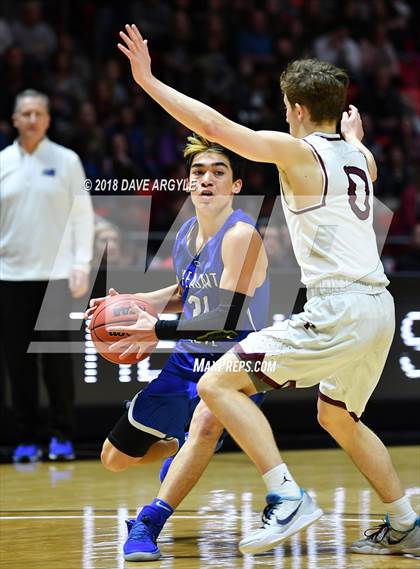 Thumbnail 2 in Pleasant Grove vs. Lone Peak (UHSAA 6A Final) photogallery.