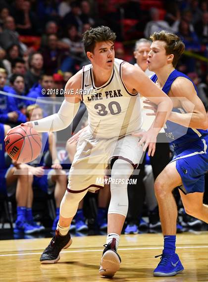 Thumbnail 2 in Pleasant Grove vs. Lone Peak (UHSAA 6A Final) photogallery.