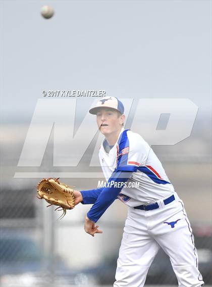 Thumbnail 1 in Graham vs Stephenville (Walker Stallcup Tournament) photogallery.