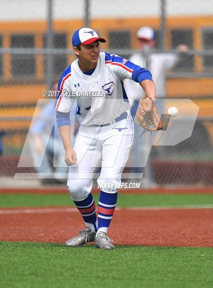Thumbnail 1 in Graham vs Stephenville (Walker Stallcup Tournament) photogallery.
