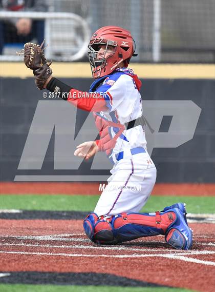 Thumbnail 1 in Graham vs Stephenville (Walker Stallcup Tournament) photogallery.