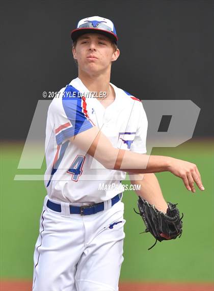 Thumbnail 1 in Graham vs Stephenville (Walker Stallcup Tournament) photogallery.