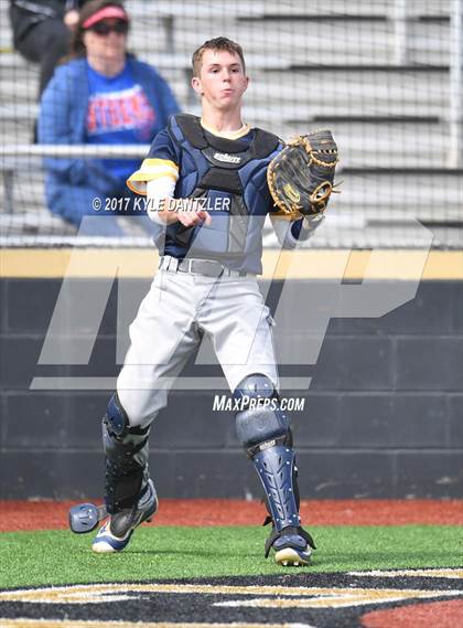 Thumbnail 3 in Graham vs Stephenville (Walker Stallcup Tournament) photogallery.