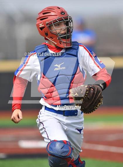 Thumbnail 1 in Graham vs Stephenville (Walker Stallcup Tournament) photogallery.