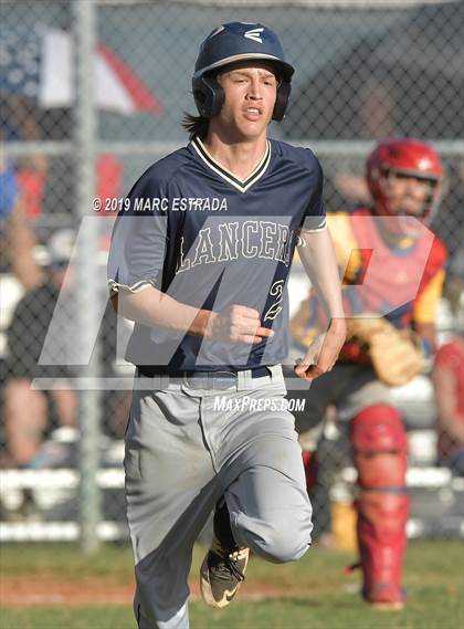 Thumbnail 2 in Largo vs Cambridge Catholic photogallery.
