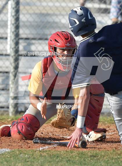 Thumbnail 2 in Largo vs Cambridge Catholic photogallery.