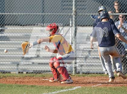 Thumbnail 2 in Largo vs Cambridge Catholic photogallery.