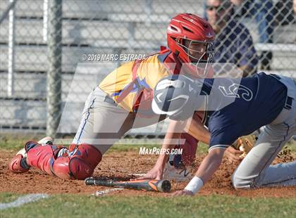 Thumbnail 3 in Largo vs Cambridge Catholic photogallery.