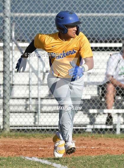 Thumbnail 1 in Largo vs Cambridge Catholic photogallery.