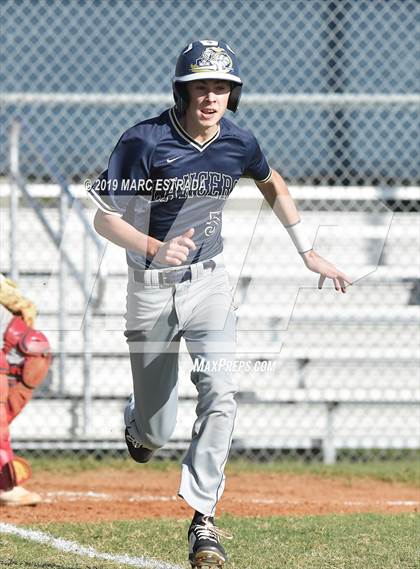 Thumbnail 1 in Largo vs Cambridge Catholic photogallery.