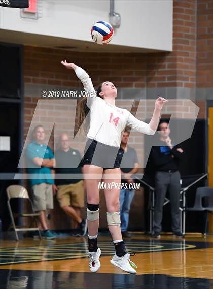 Thumbnail 2 in Greenway vs. Estrella Foothills (AIA 4A Final) photogallery.