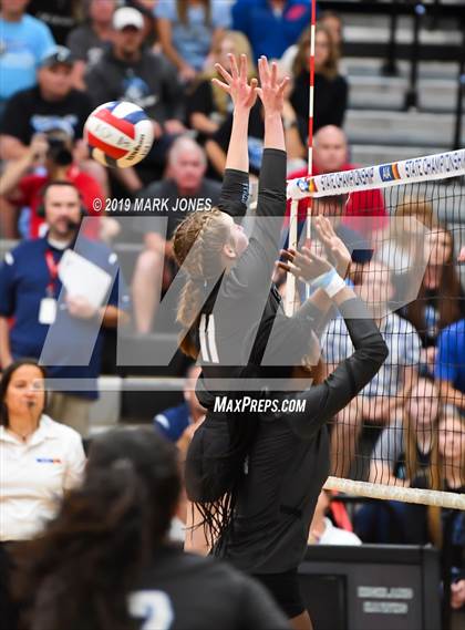 Thumbnail 1 in Greenway vs. Estrella Foothills (AIA 4A Final) photogallery.