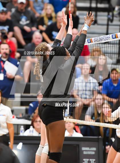 Thumbnail 2 in Greenway vs. Estrella Foothills (AIA 4A Final) photogallery.