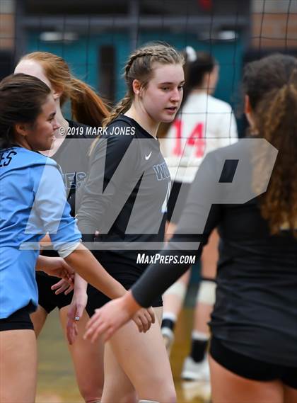 Thumbnail 2 in Greenway vs. Estrella Foothills (AIA 4A Final) photogallery.