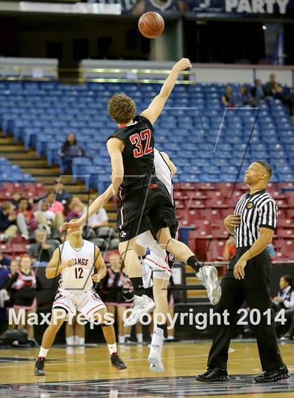 Thumbnail 1 in Monte Vista vs Centennial (CIF State D1 Final) photogallery.