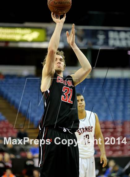 Thumbnail 2 in Monte Vista vs Centennial (CIF State D1 Final) photogallery.