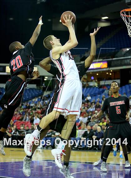 Thumbnail 3 in Monte Vista vs Centennial (CIF State D1 Final) photogallery.