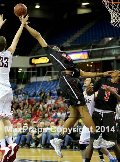 Thumbnail 2 in Monte Vista vs Centennial (CIF State D1 Final) photogallery.