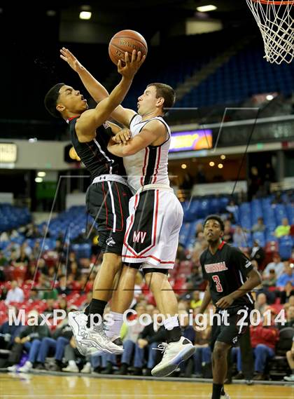 Thumbnail 1 in Monte Vista vs Centennial (CIF State D1 Final) photogallery.