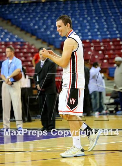 Thumbnail 1 in Monte Vista vs Centennial (CIF State D1 Final) photogallery.