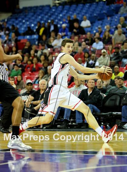 Thumbnail 2 in Monte Vista vs Centennial (CIF State D1 Final) photogallery.