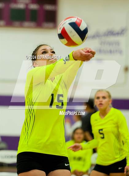 Thumbnail 2 in Fernley vs. Eureka (Yerington Tournament) photogallery.