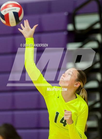 Thumbnail 2 in Fernley vs. Eureka (Yerington Tournament) photogallery.